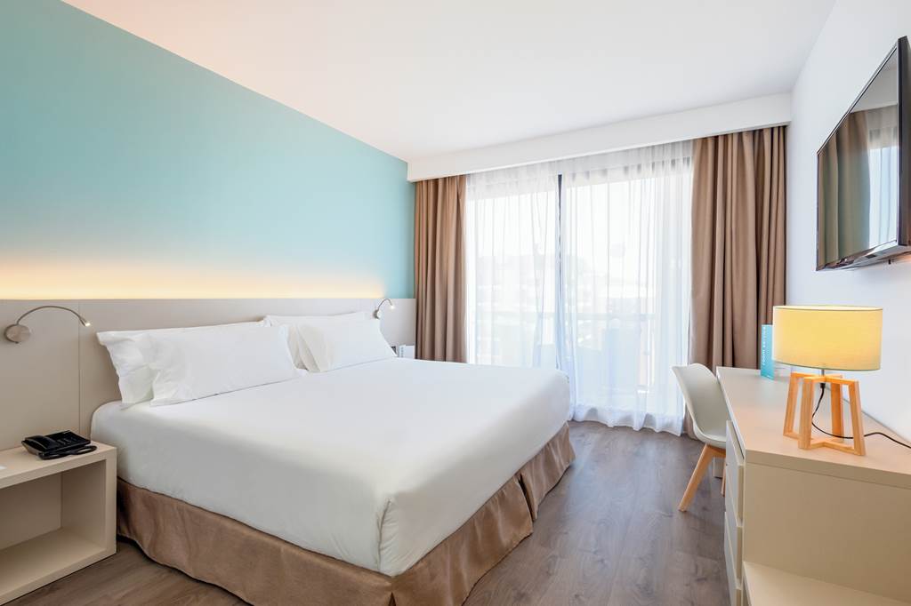 AGP_79195_Occidental_Fuengirola_1222_02.jpg
