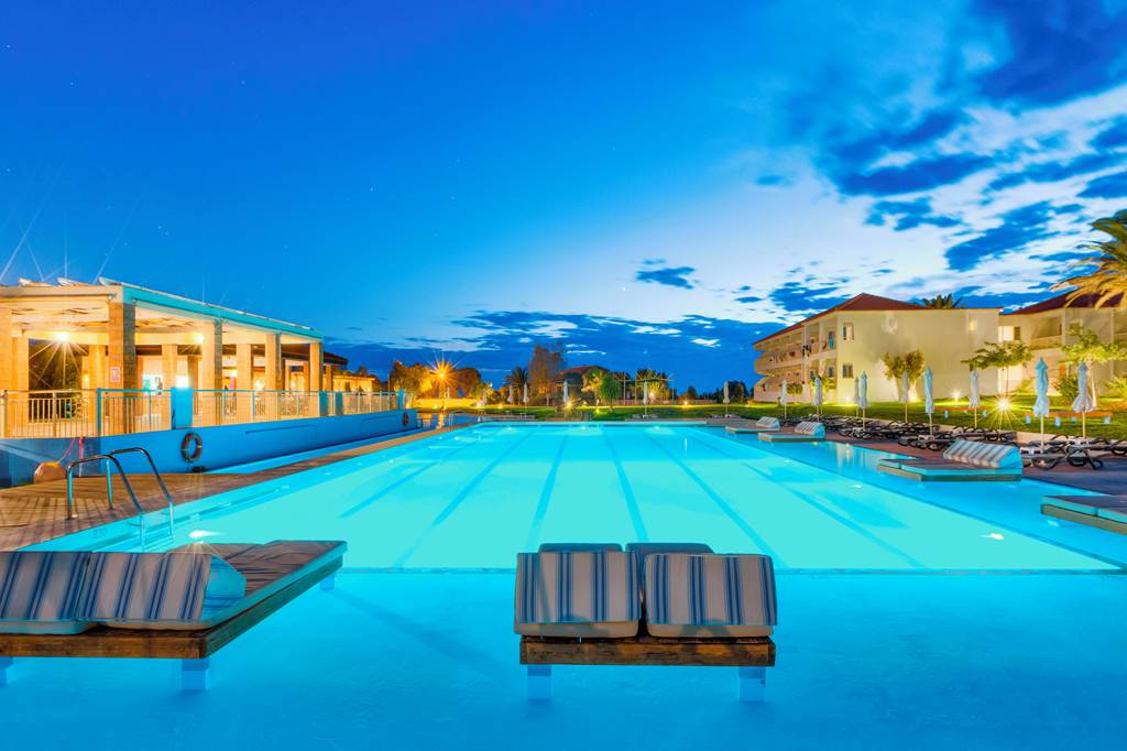 MJT_83267_Aeolian_Village_Hotel_1223_17.jpg