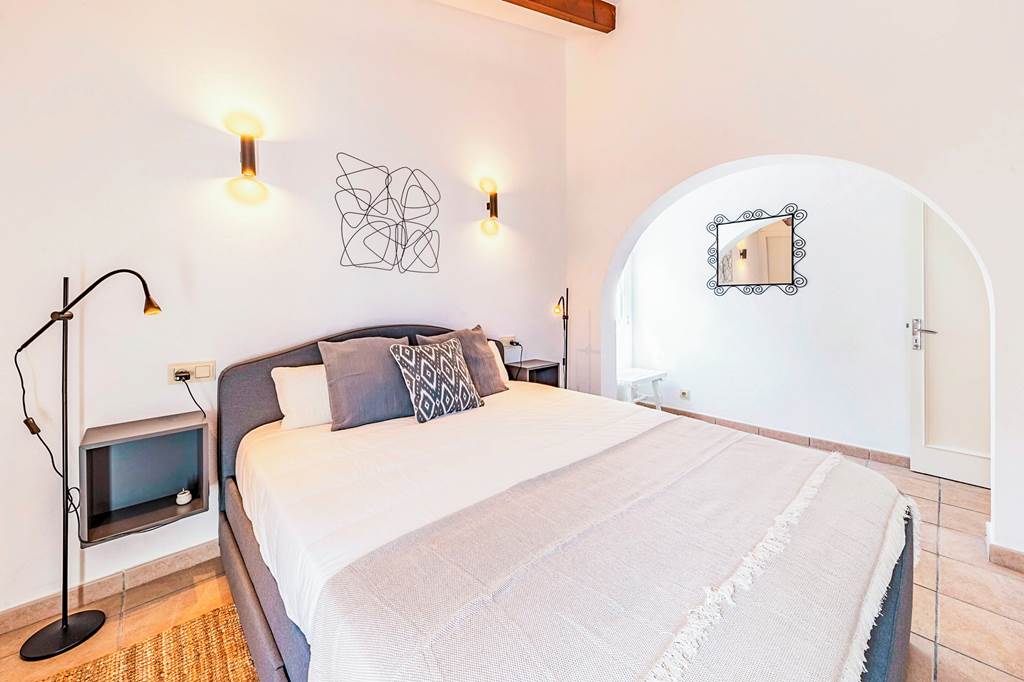 PMI_84881_Villa_Monsy_1_0123_06.jpg