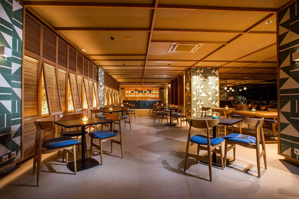 RHO_69277_Eden_Roc_Hotel_0322_26.jpg