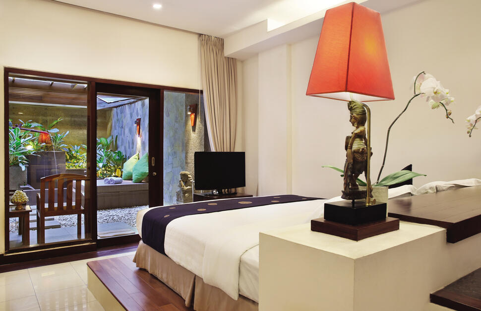Bali-Mandira-Beach-Resort-Spa-4.jpg