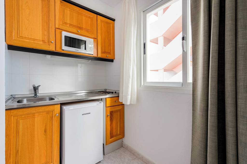IBZ_70757_Panoramic_Apartments_1020_05.jpg