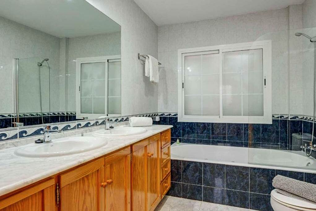 AGP_87125_Villa_Retama_0124_14.jpg