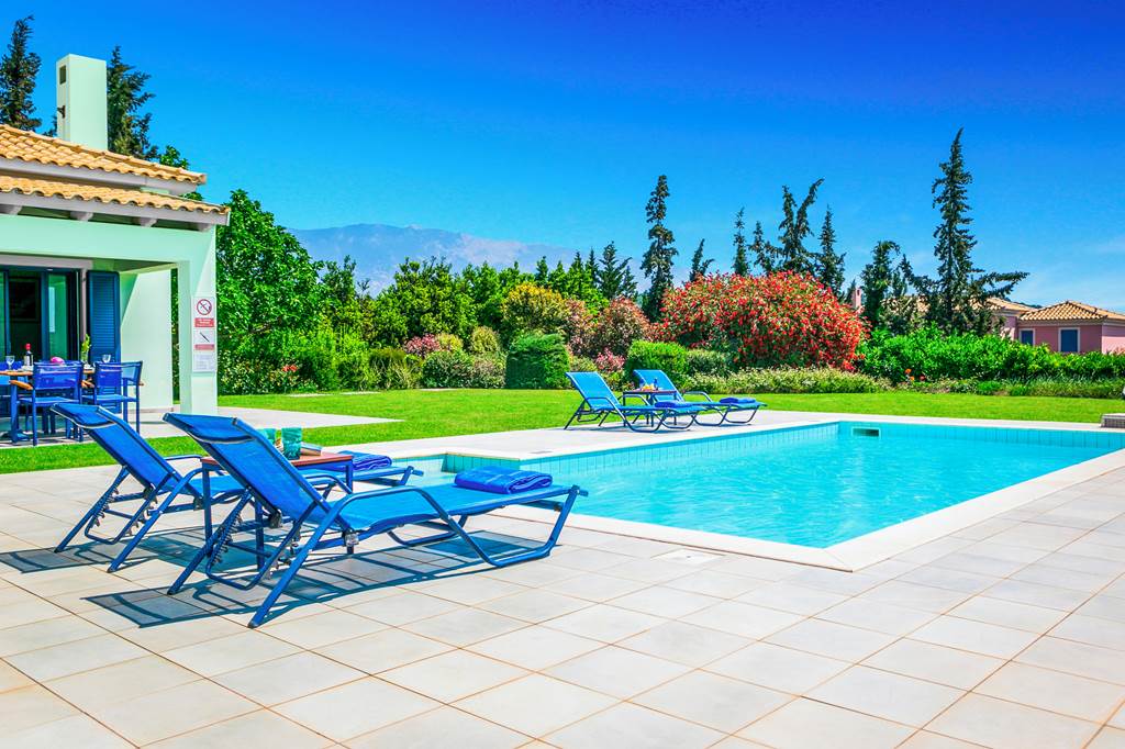 EFL_78477_Villa_Nissaki_0219_15.jpg