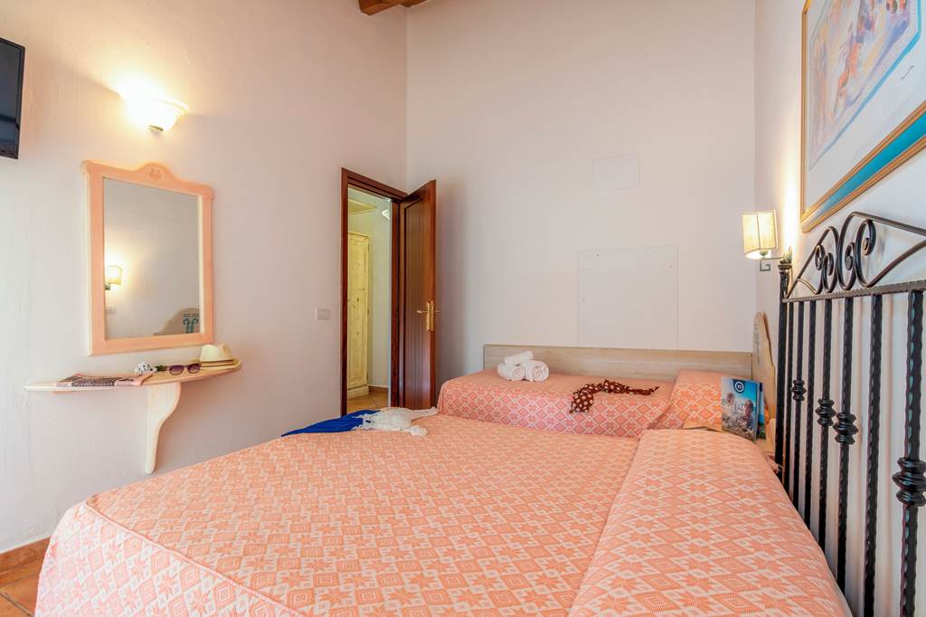 OLB_85415_TH_San_Teodoro_Hotel_0623_02.jpg