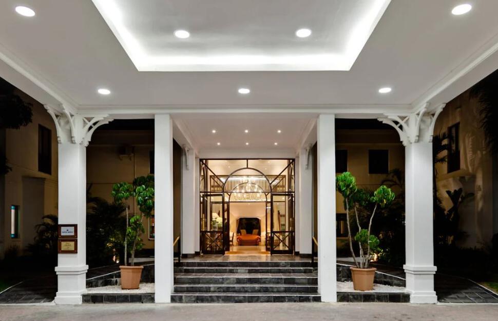 Protea-Hotel-by-Marriott-King-George-1.jpg