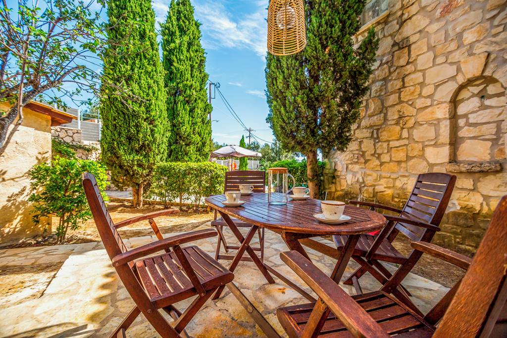 ZTH_86884_Villa_Yiannis_0724_03.jpg