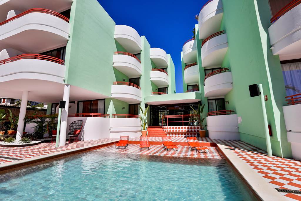 IBZ_78704_Cubanito_Ibiza_Suites_0618_01.jpg