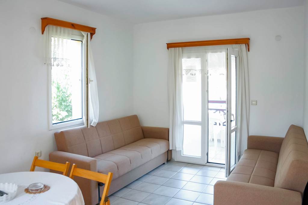 BJV_81007_Toloman_Bitez_Park_Apartments_0919_05.jpg