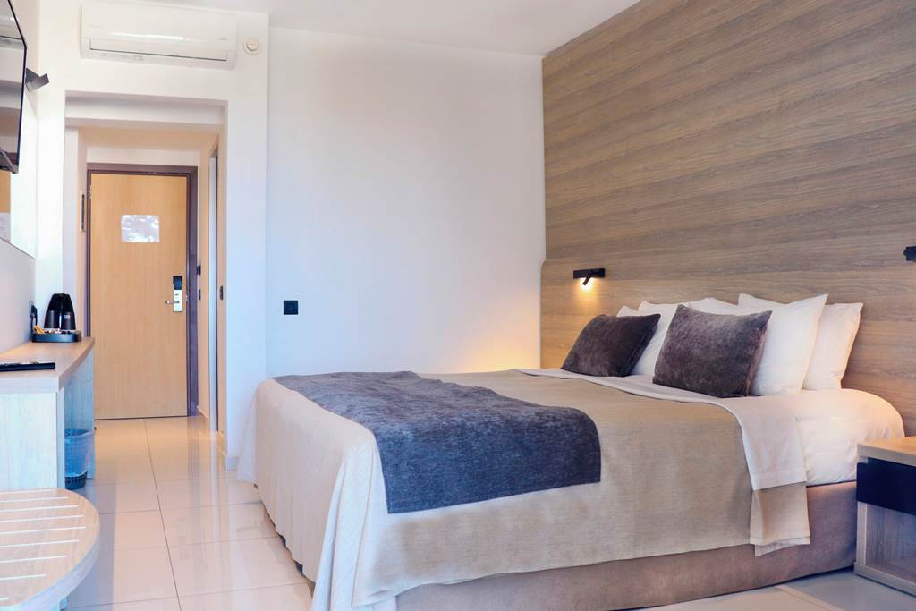 RHO_83371_Castellum_Suites_0424_15.jpg