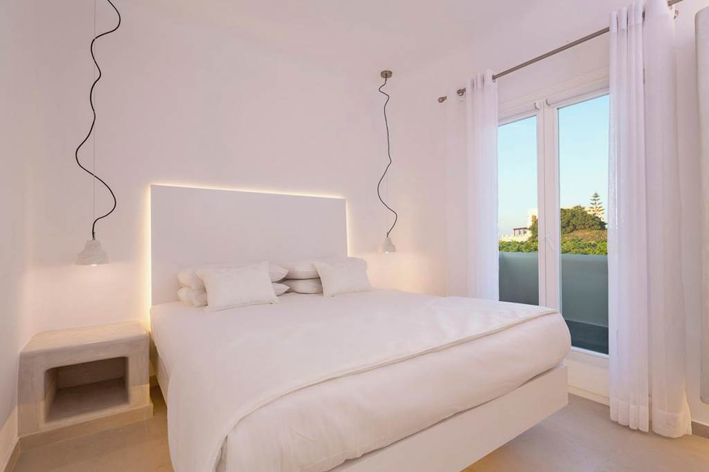 JTR_84324_Art_Hotel_0922_13.jpg