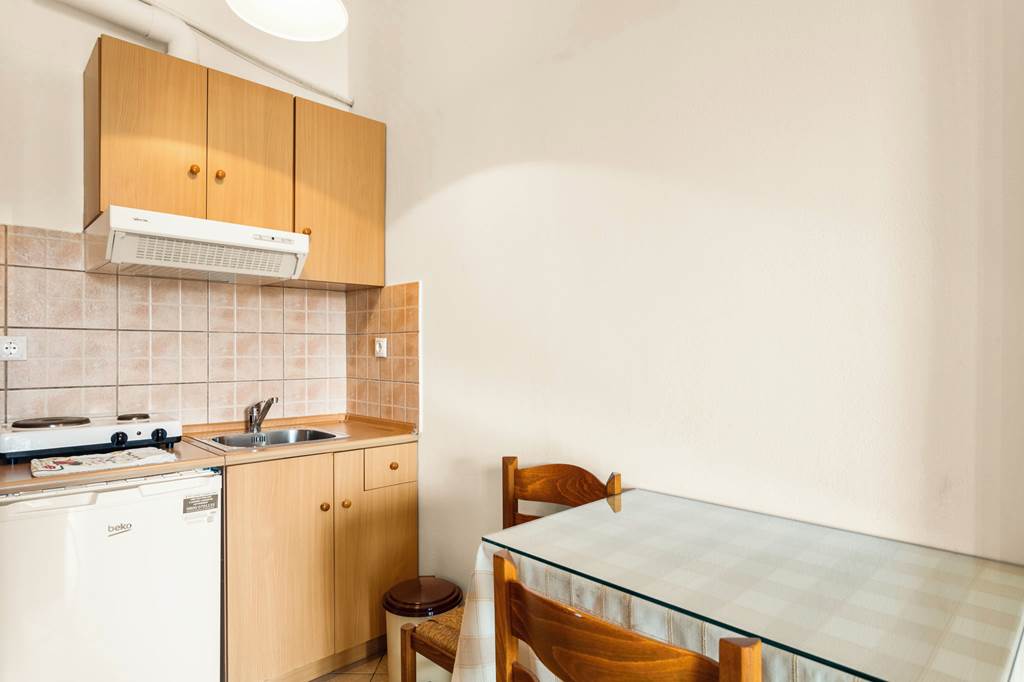 KLX_84197_Manivrahos_Studios_&_Apartments_0822_13.jpg