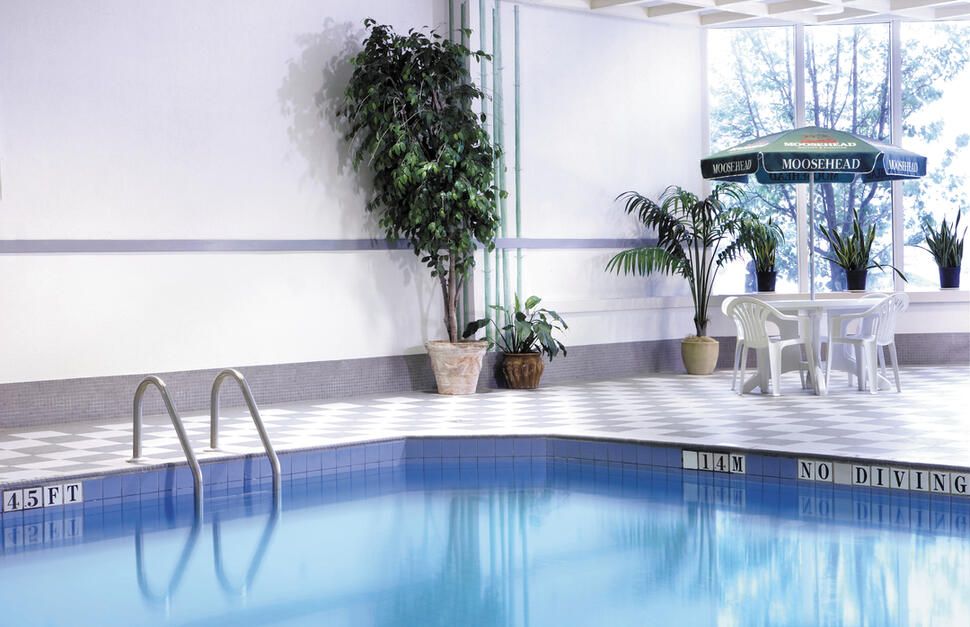 Marriott-on-the-Falls-2.jpg