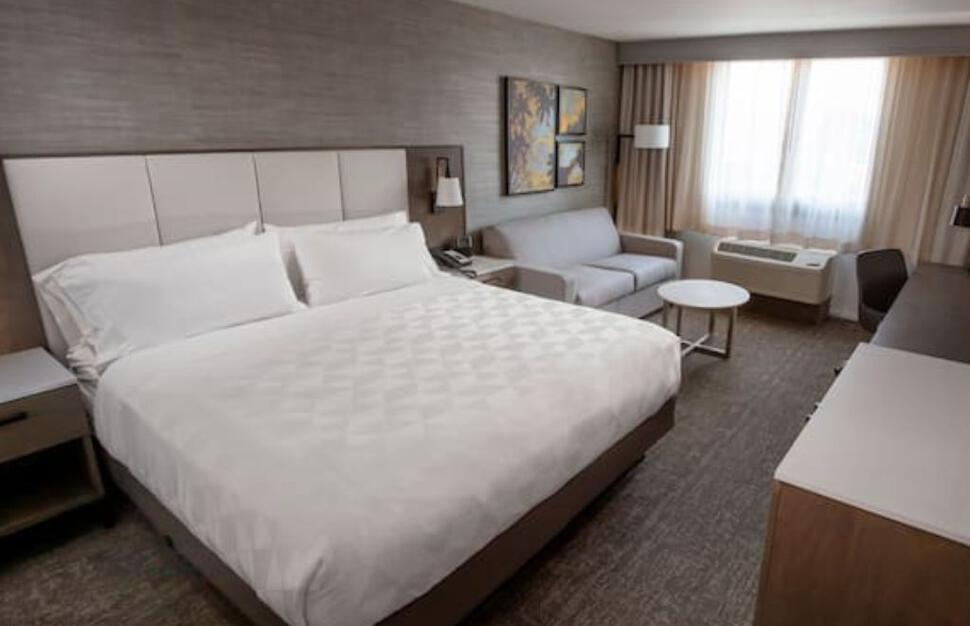 DoubleTree-by-Hilton-Buena-Park-4.jpg