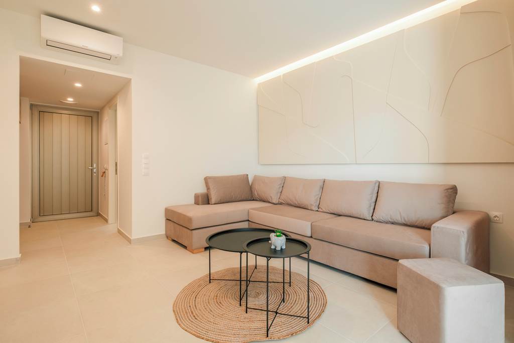 CFU_82795_Athina_Hotel_0723_16.jpg
