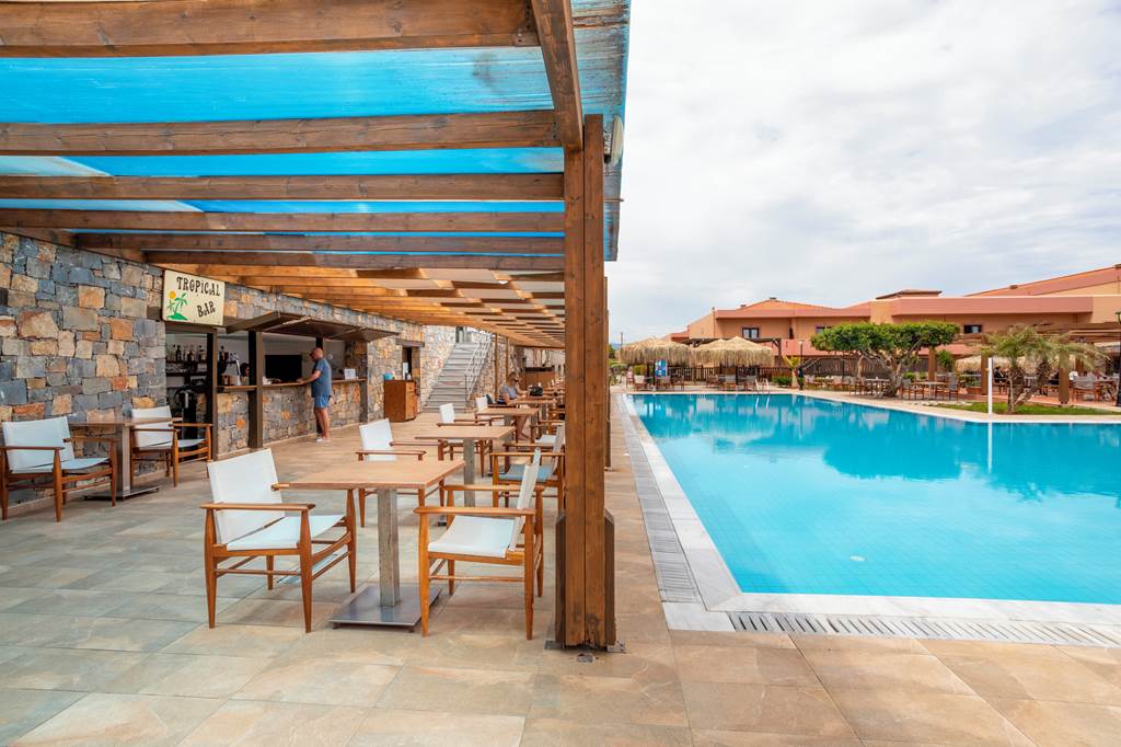 HER_83152_Vasia_Resort_&_Spa_0523_10.jpg