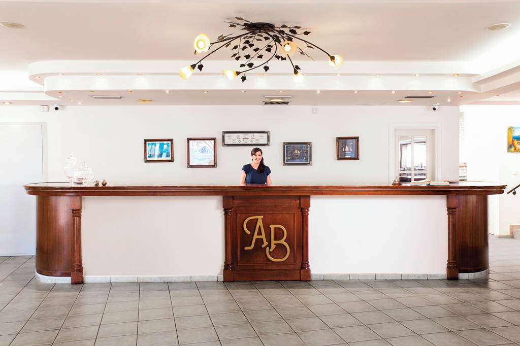 CHQ_86137_Almyrida_Studios_1023_06.jpg