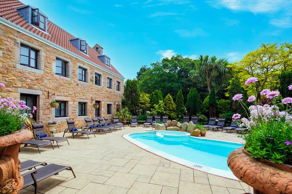 JER_72132_Greenhills_Country_Hotel_1120_24.jpg