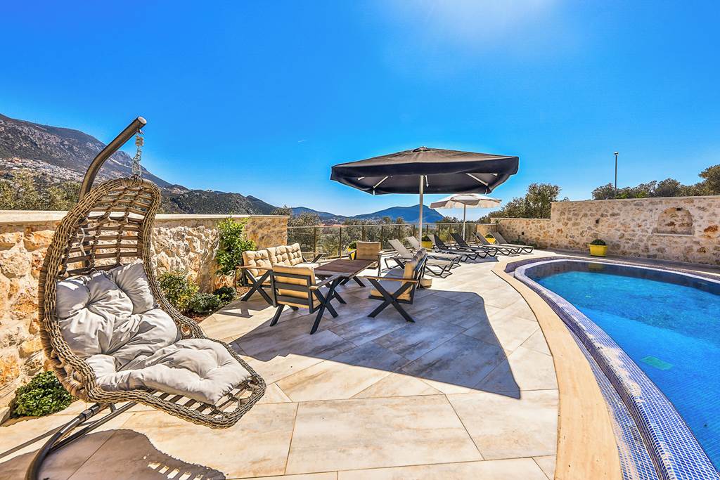 DLM_88631_Villa_Elia_Sun_1224_15.jpg