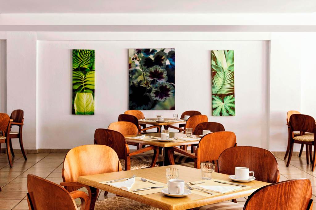 RHO_85776_Esperia_City_Hotel_0823_12.jpg