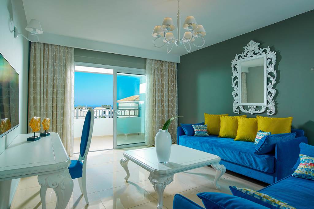 CHQ_86079_Anemos_Luxury_Grand_resort_0923_33.jpg