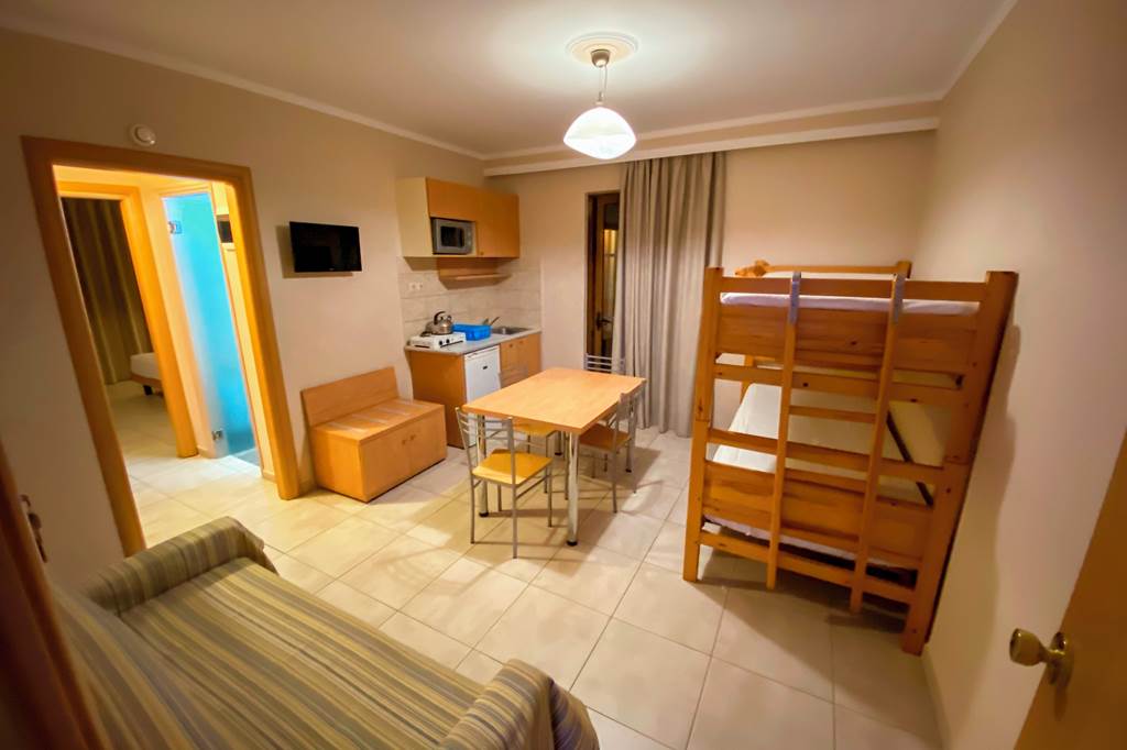 KGS_82532_Imperial_Hotel_Kos_0623_06.jpg