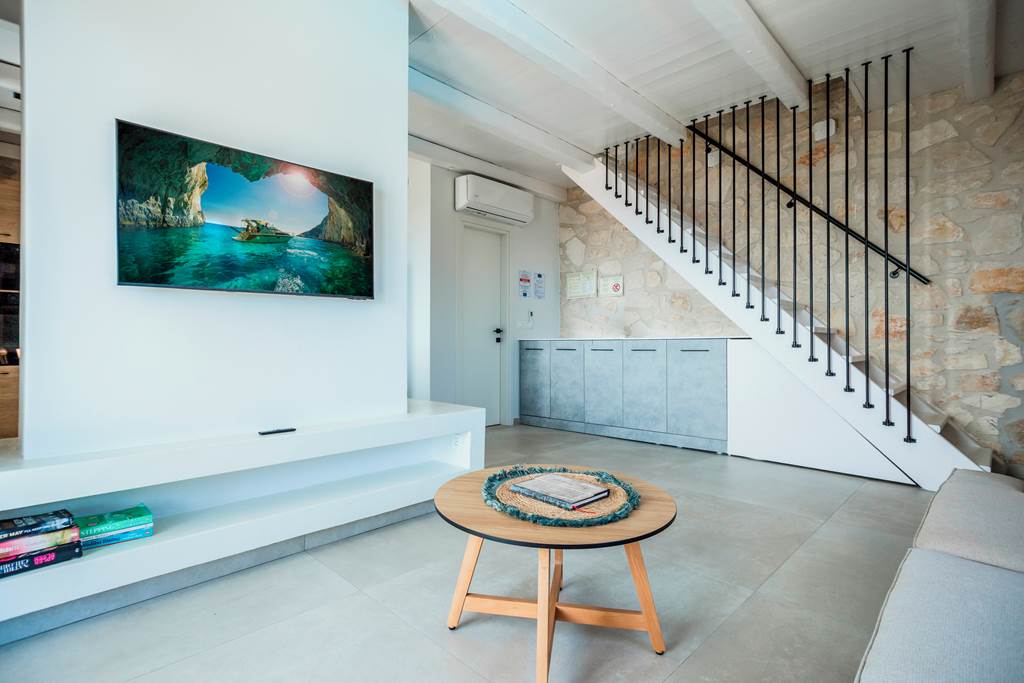 ZTH_86884_Villa_Yiannis_0724_08.jpg