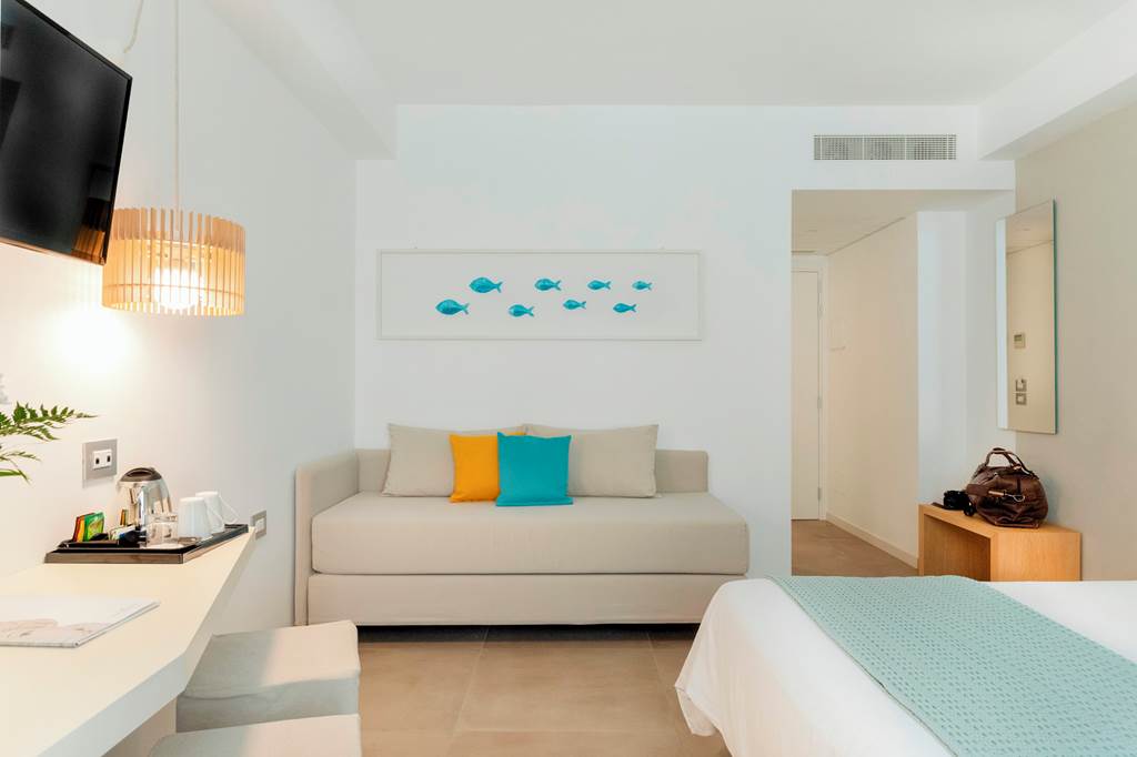CTA_84639_Albatros_Beach_Hotel_0822_15.jpg