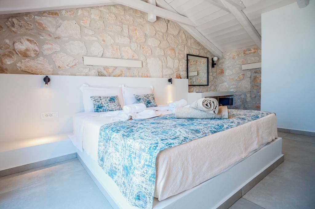 ZTH_86885_Villa_Irini_0624_17.jpg
