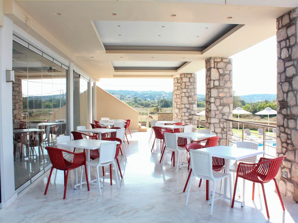 KLX_84321_Niriides_Villas_Hotel_1122_14.jpg