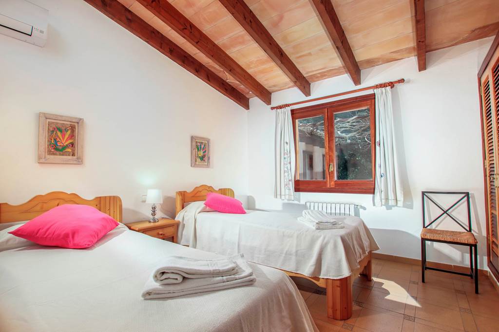 PMI_88881_Villa_Las_Porqueres_0125_06.jpg