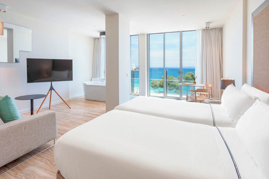 PMI_70617_Melia_South_Beach_0724_30.jpg