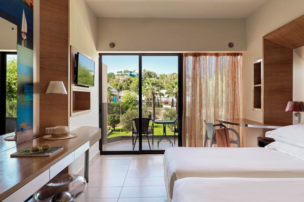 RHO_85774_Esperos_Palace_Resort_0823_24.jpg