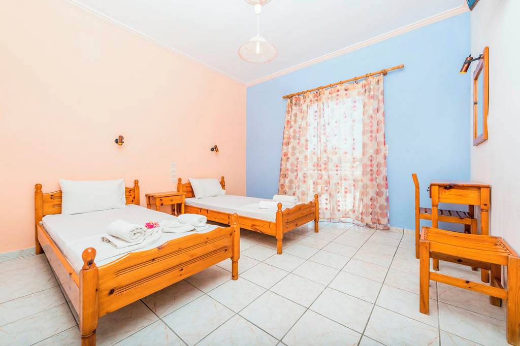 ZTH_82623_Athina_Apartments_Kalamaki_1220_07.jpg