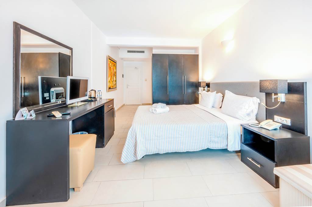 JTR_82654_Orizontes_Hotel_&_Villas_0223_02.jpg