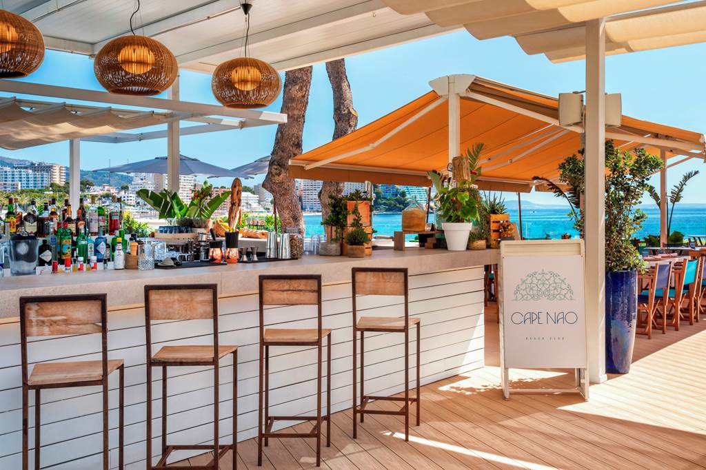 PMI_70617_Melia_South_Beach_0724_25.jpg