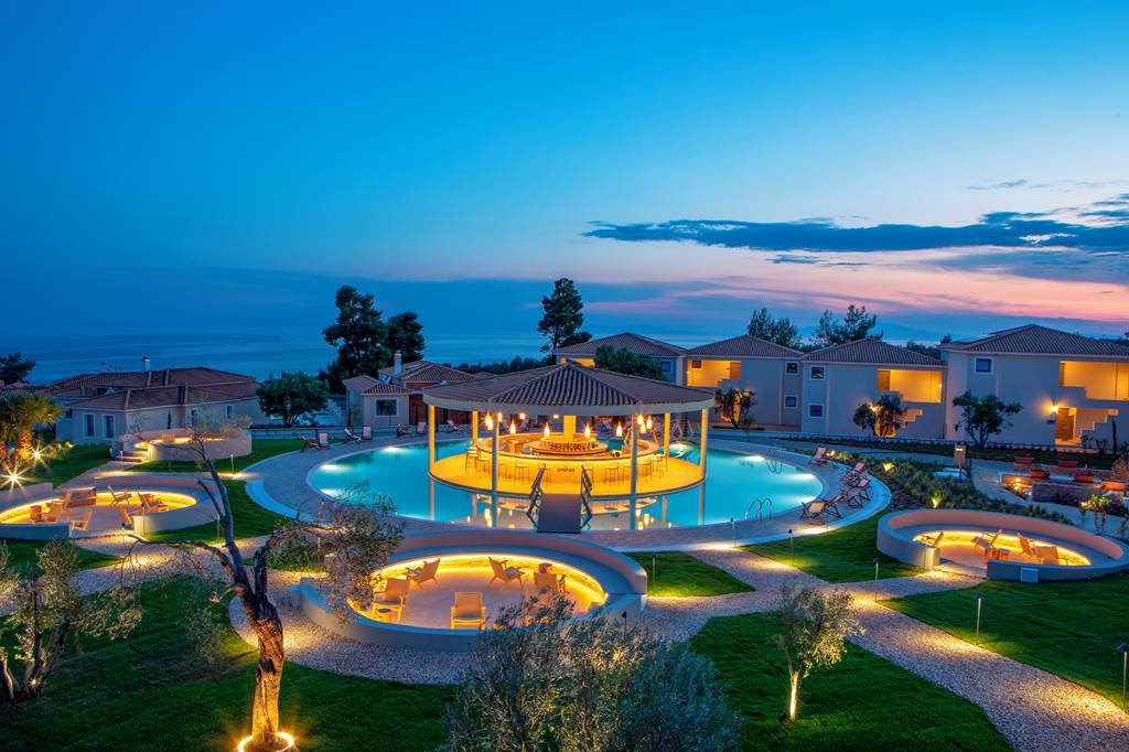 SKG_84822_Ajul_Luxury_Hotel_&_Spa_Resort_0623_128.jpg