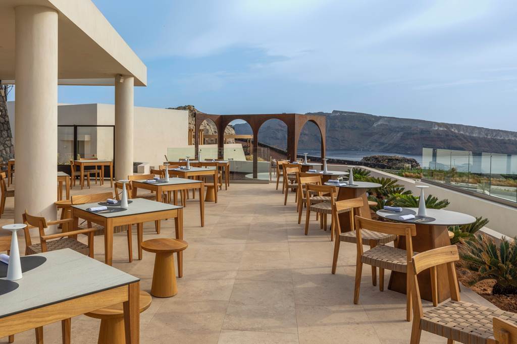 JTR_87167_Santo_Mine_Oia_Suites_1024_13.jpg