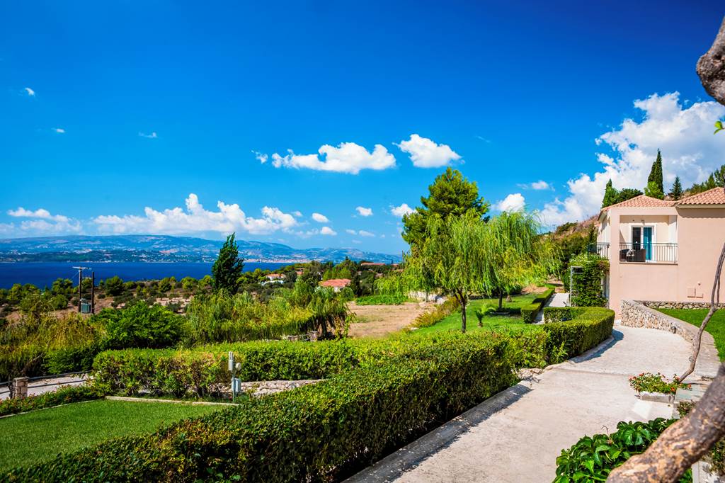 EFL_83250_Dionysos_Village_Resort_0921_13.jpg