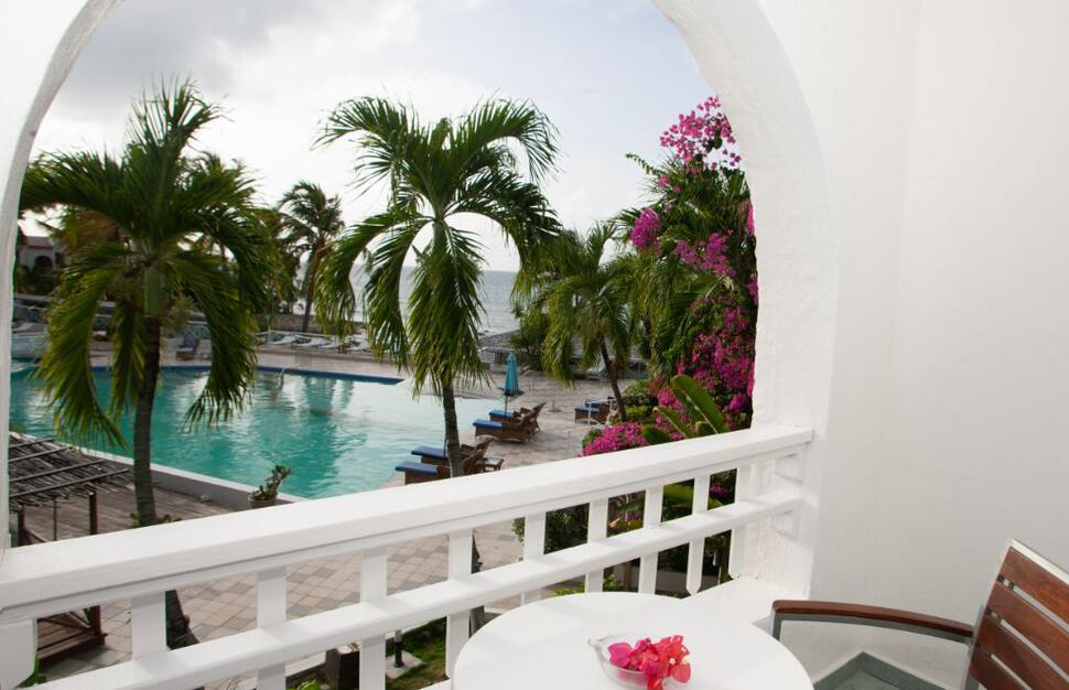 Ocean-Point-Resort-Spa-29.jpg