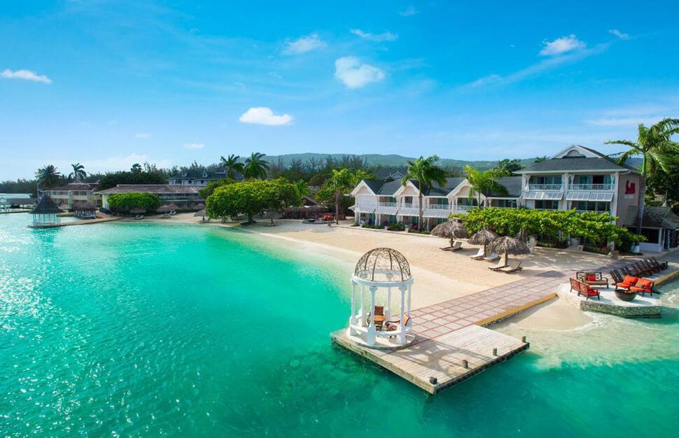 Sandals-Royal-Caribbean-Resort-and-Private-Island-22.jpg
