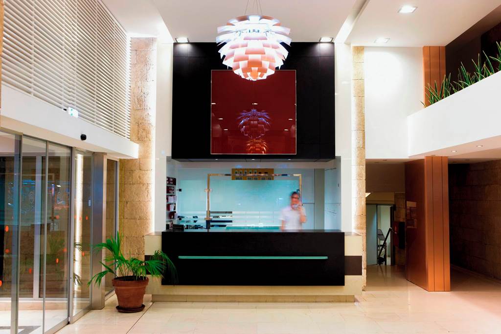 RHO_85776_Esperia_City_Hotel_0823_18.jpg