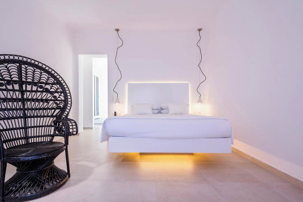 JTR_84324_Art_Hotel_0922_20.jpg