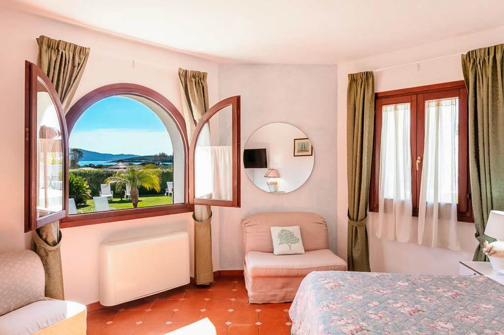OLB_83072_Hotel_Stefania_Boutique_Hotel_0522_03.jpg