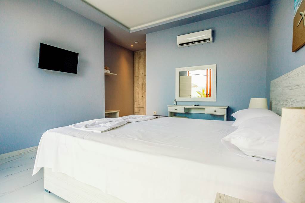 ZTH_86853_Villa_Bay_View_I_0124_06.jpg