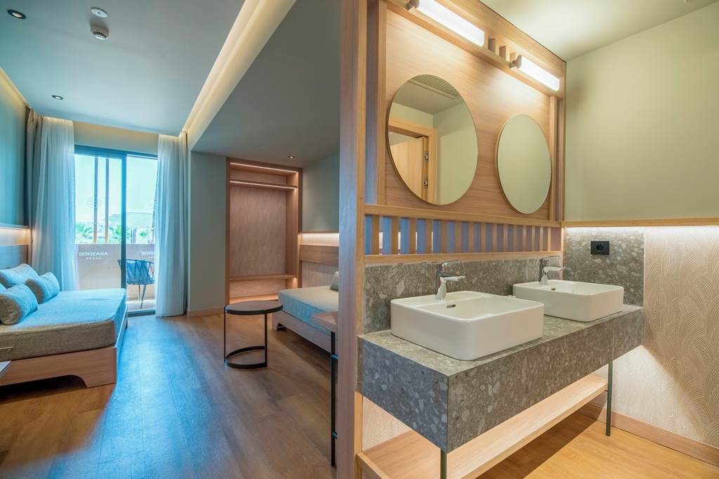 HER_84014_Senseana_Sea_Side_Resort_&_Spa_0823_36.jpg