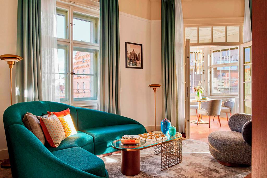 PRG_84880_Andaz_Prague_0223_03.jpg