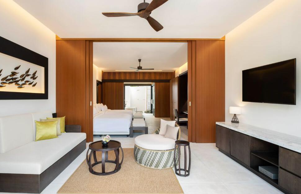 The-Westin-Maldives-Miriandhoo-Resort-4.jpg