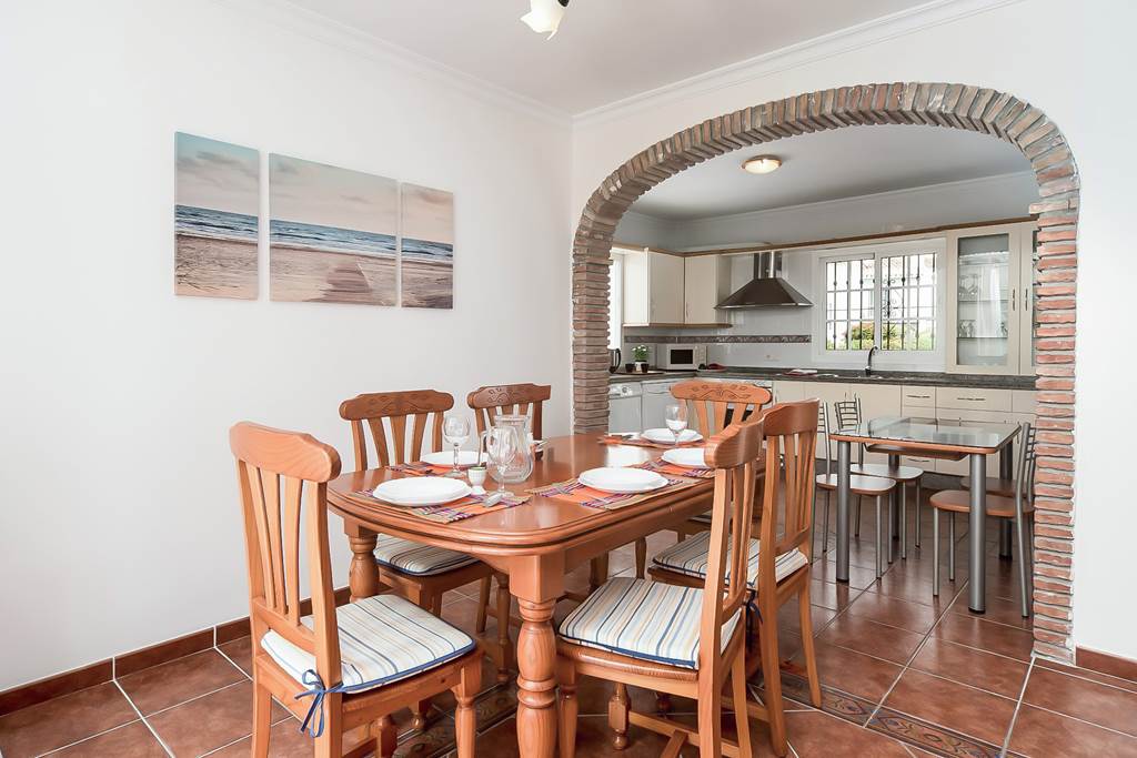 AGP_88530_Villa_Buganvilla_Nerja_1124_14.jpg