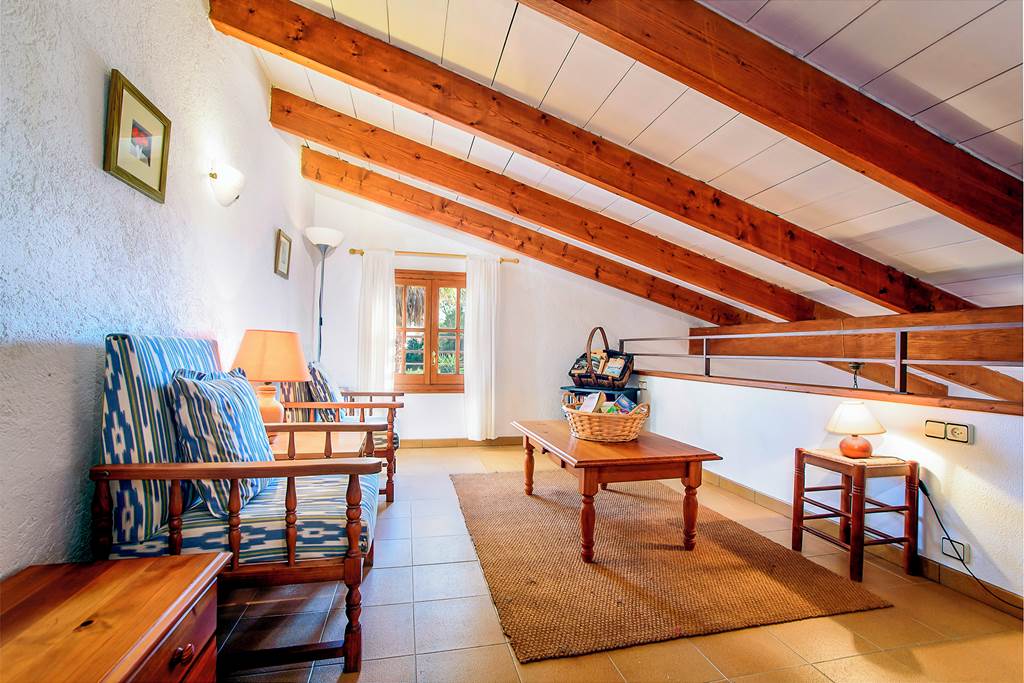 PMI_86347_Villa_Tintorer_1123_06.jpg